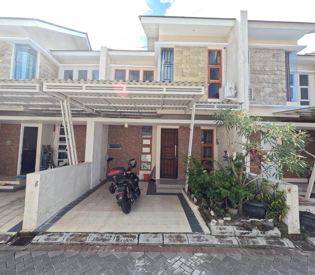 Ndalem Ngadimulyo Homestay Jogja Family Only Ngabean Exterior foto